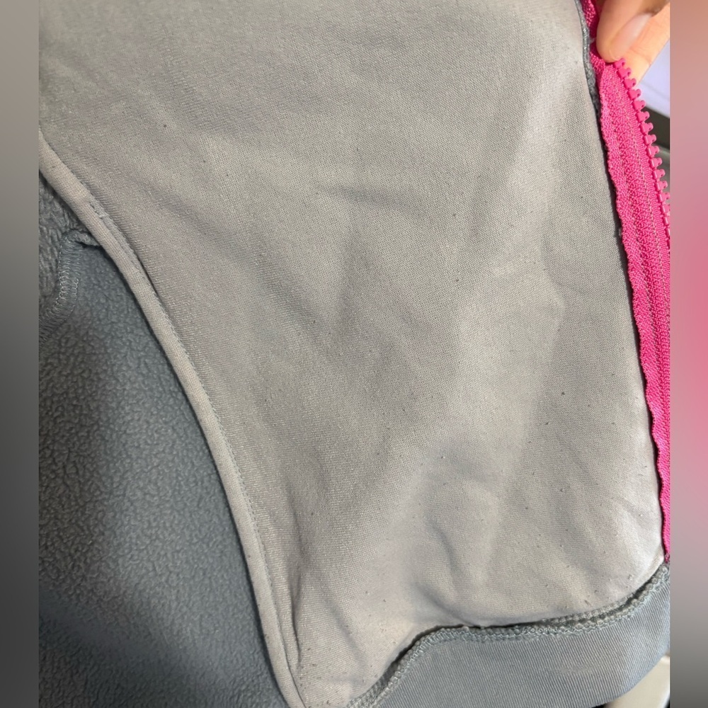 Mountain Hardwear Gray Fleece Full Zip Size Small | outdoor | camping | hiking - Picture 4 of 5